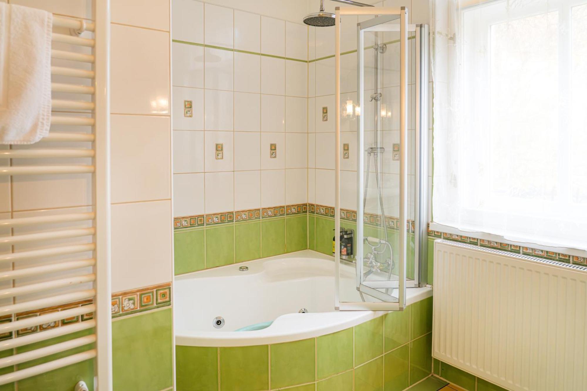 Villa Emausy Luhačovice エクステリア 写真