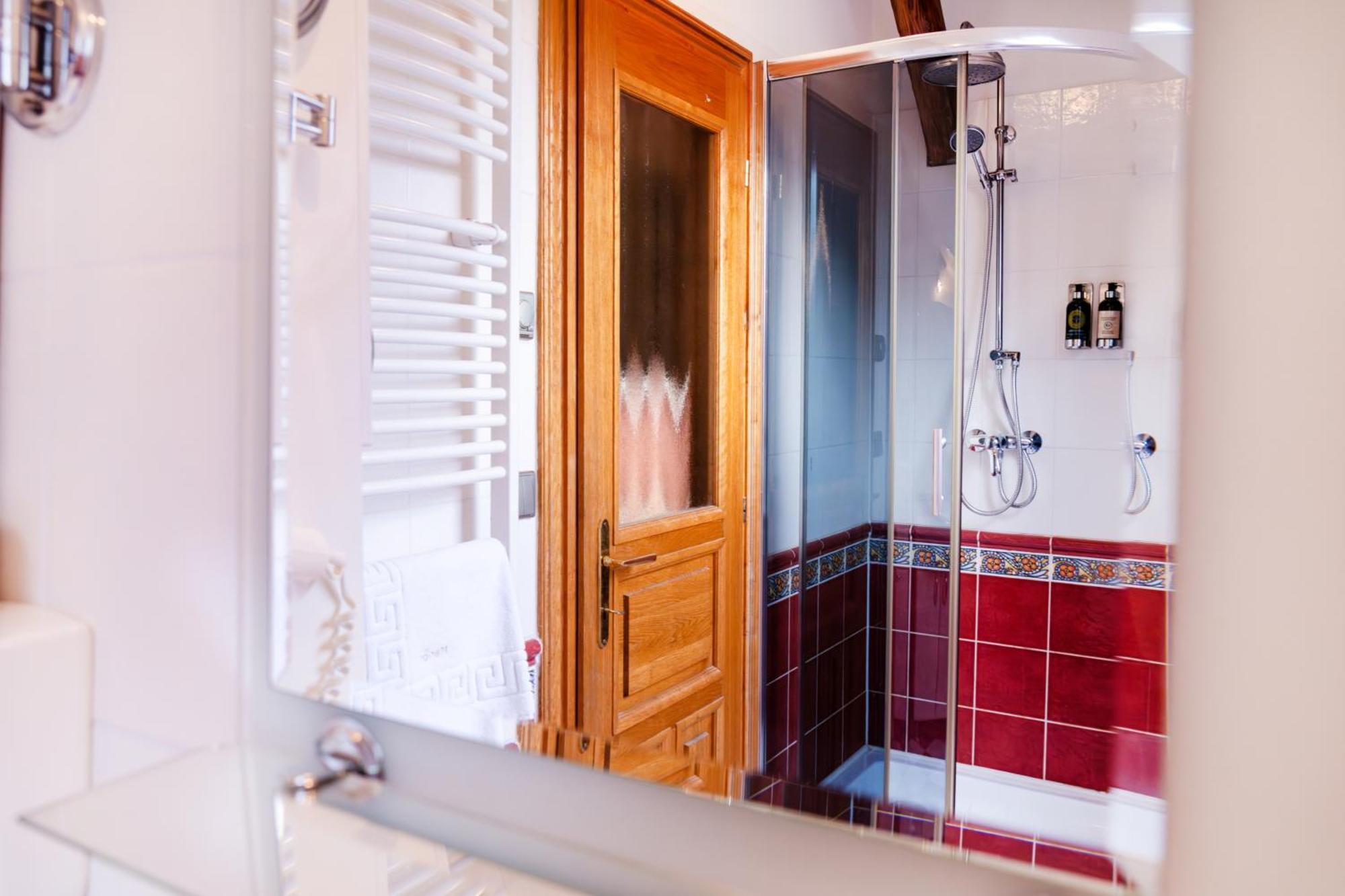 Villa Emausy Luhačovice エクステリア 写真